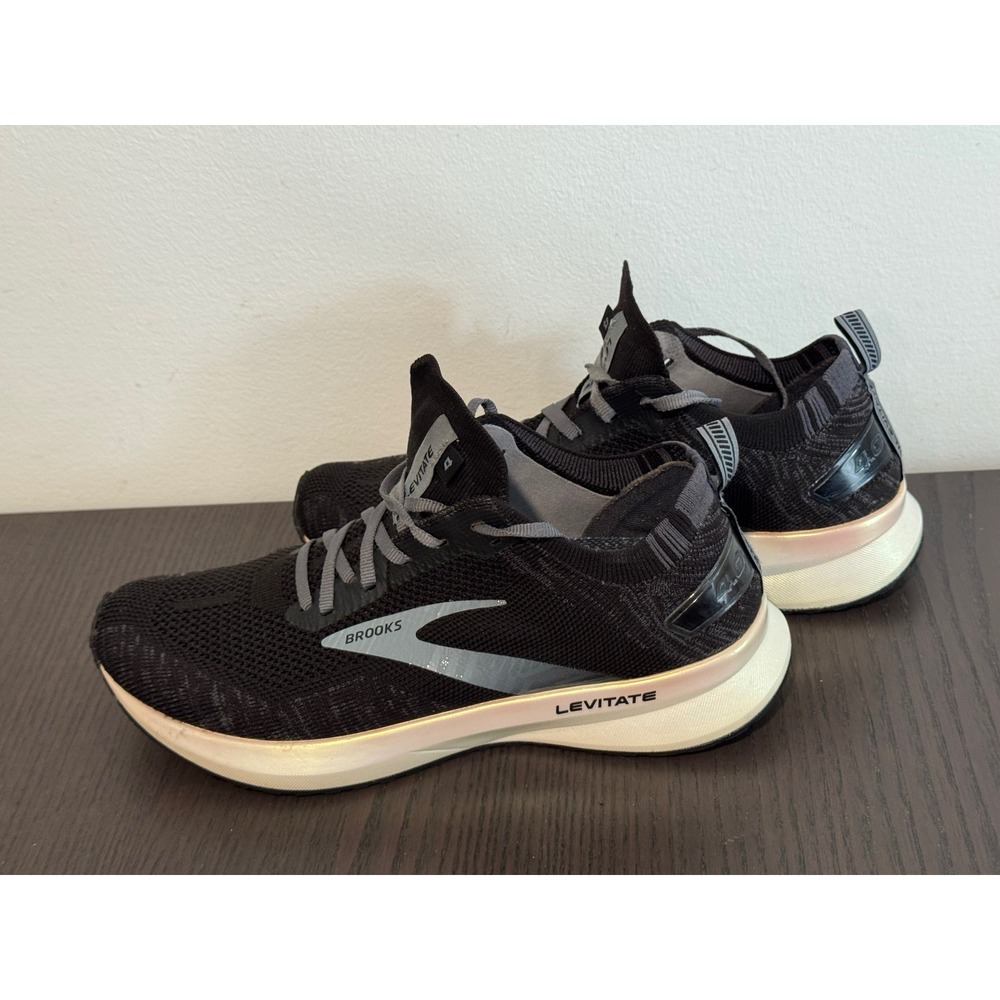 Brooks Levitate 4 Women 8.5 Black‎ DNA AMP Energy Return Running Shoes